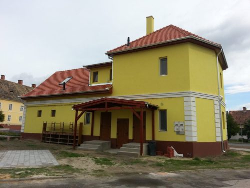 Simontornya uzlethaz 2013-09-19-10.08.05